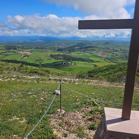 Cerqueti - Casale San Pietro In Valle Apartamento *
